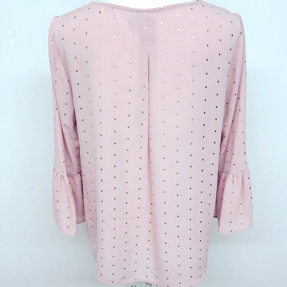 Elle Pink Bell Sleeve Blouse with Relaxed Boxy Fit - Picture 3 of 5